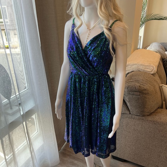 Sequined party dress size S - Picture 5 of 11